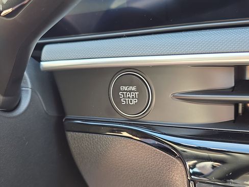 New 2026 Kia K5 LXS image 26