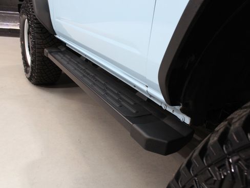 Used 2024 Ford Bronco Heritage Edition AWD/4WD image 19