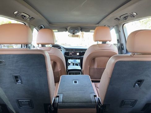 Used 2021 Audi Q7 3.0T Premium Plus image 26