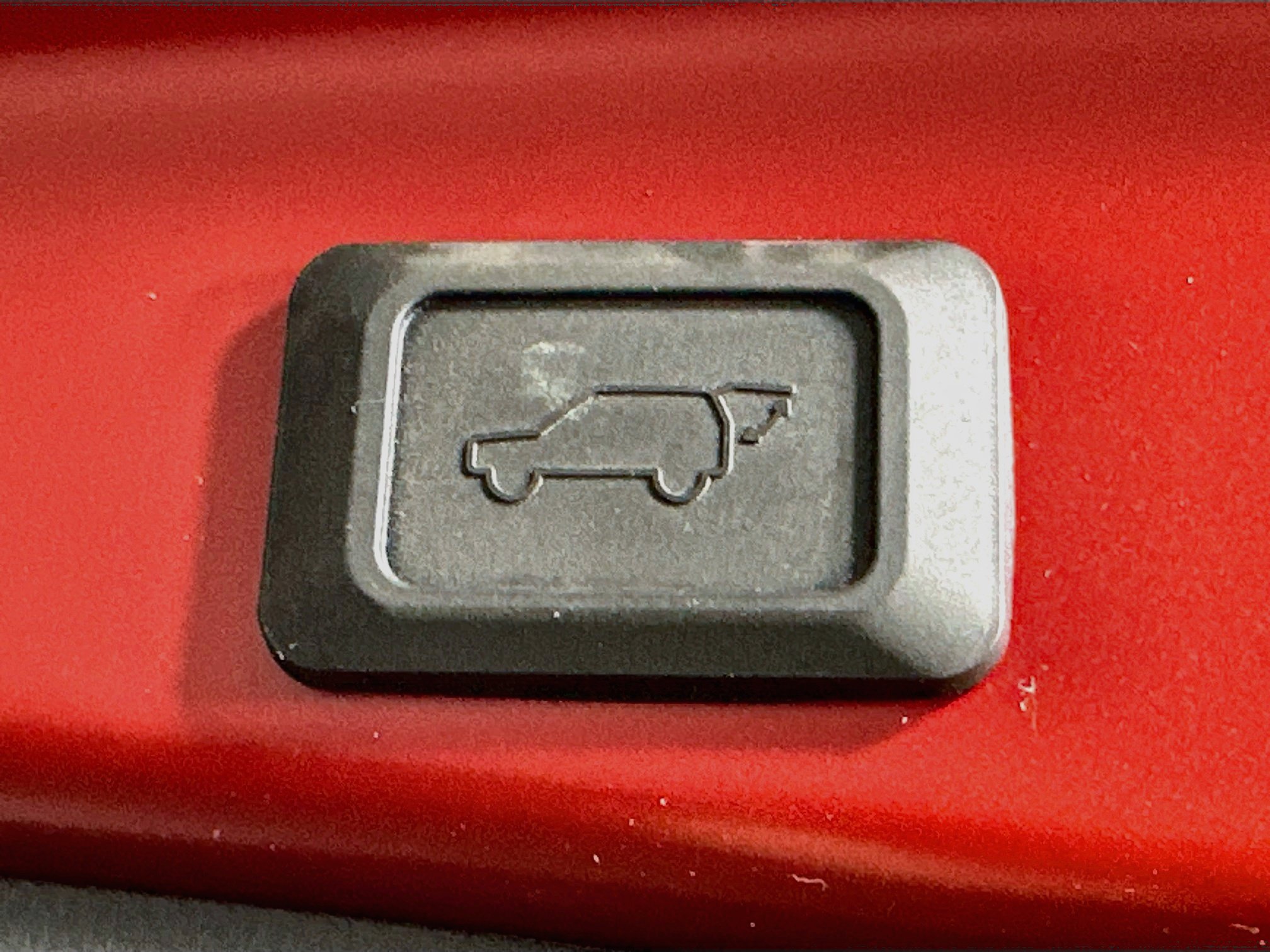 Used 2021 Toyota RAV4 SE w/ Weather & Moonroof Package AWD/4WD image 29