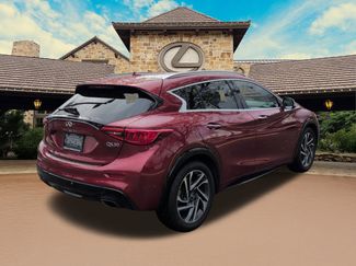Used 2018 INFINITI QX30 Premium w/ Technology Package video 2