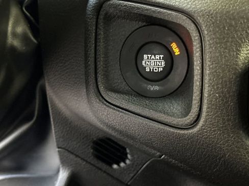 Used 2024 Jeep Wrangler Unlimited AWD/4WD image 22