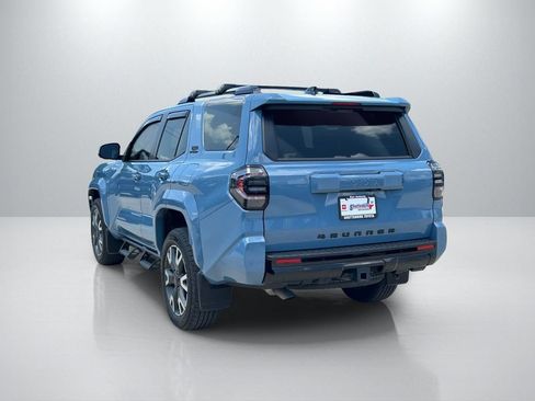 Used 2025 Toyota 4Runner TRD Sport AWD/4WD image 7