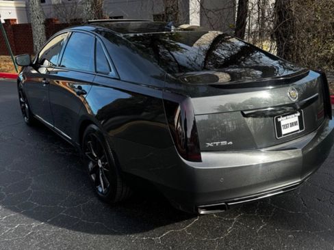 Used 2014 Cadillac XTS Luxury w/ Driver Awareness Package image 3