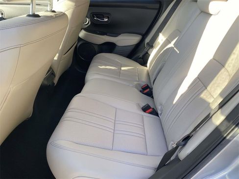 Certified 2024 Honda HR-V EX-L image 10