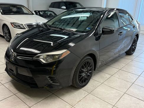 Used 2015 Toyota Corolla LE image 3