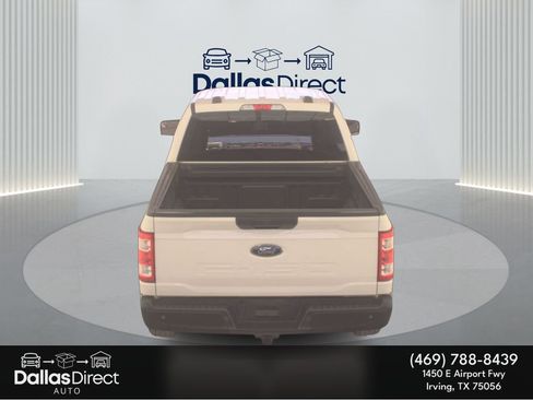 Used 2021 Ford F150 XL w/ Trailer Tow Package image 7