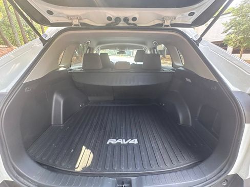 Used 2023 Toyota RAV4 LE FWD image 22