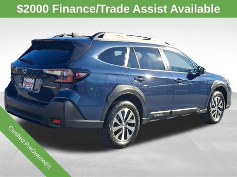 Used 2023 Subaru Outback Premium AWD/4WD image 6