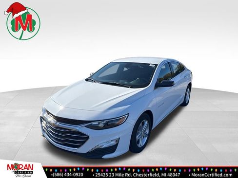 Used 2020 Chevrolet Malibu LS image 1