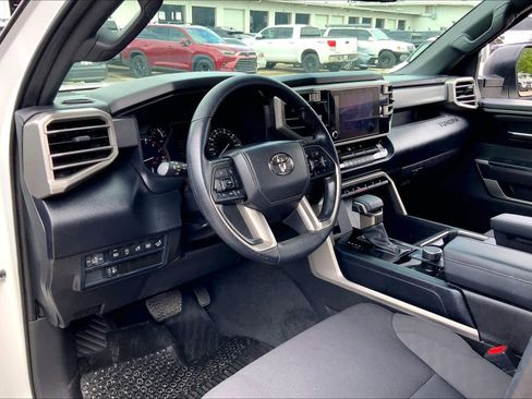 Used 2025 Toyota Tundra SR5 RWD image 17