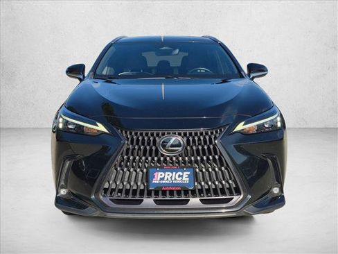 Used 2023 Lexus NX 250 FWD w/ Towing Package (2000 Lbs) image 2