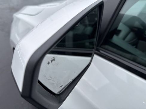 Used 2024 Chevrolet Equinox RS w/ LPO, Floor Liner Package image 10