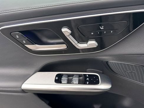 New 2026 Mercedes-Benz GLC 300 4MATIC image 11