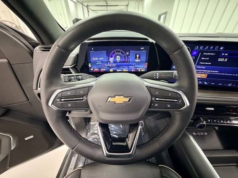 Certified 2025 Chevrolet Tahoe Premier AWD/4WD image 11