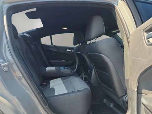 Used 2017 Dodge Charger SXT w/ Blacktop Package RWD image 42