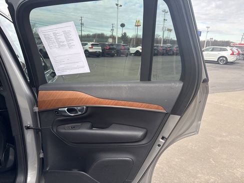 Certified 2023 Volvo XC90 B5 Plus image 35