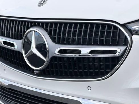 Certified 2026 Mercedes-Benz GLC 300 4MATIC image 7