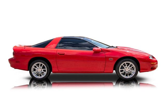 Used 2002 Chevrolet Camaro Z28 w/ SS Performance/Appearance Pkg RWD image 2