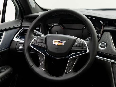 New 2025 Cadillac XT5 Premium Luxury w/ Technology Package image 8