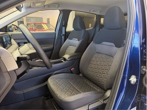 Used 2026 Nissan Kicks SV FWD image 21