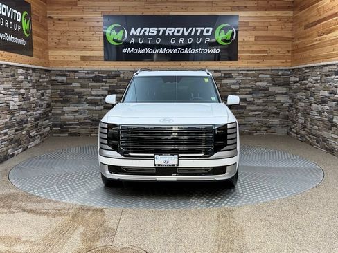 Used 2026 Hyundai Palisade Calligraphy AWD/4WD image 3