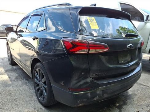 Used 2023 Chevrolet Equinox RS w/ RS Leather Package AWD/4WD image 4