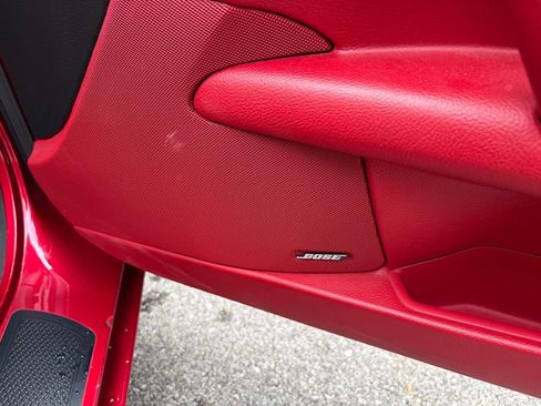 Used 2005 Chevrolet Corvette Coupe w/ Preferred Equipment Group RWD image 29