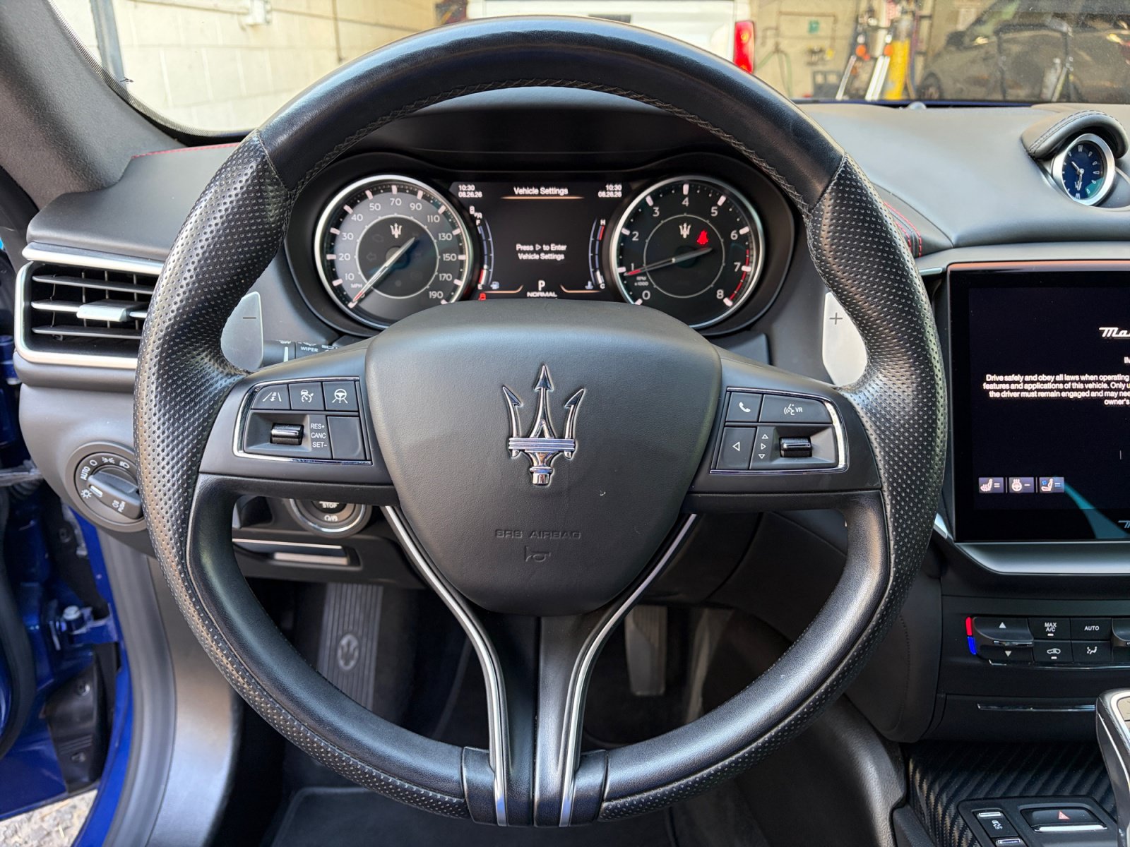 Used 2023 Maserati Ghibli Modena Q4 AWD/4WD image 12