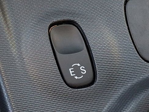 Used 2016 smart fortwo Proxy image 22