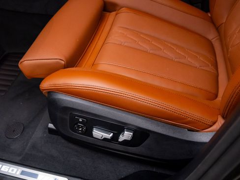New 2026 BMW X6 M60i w/ Executive Package image 14