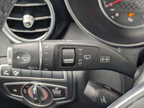 Used 2019 Mercedes-Benz GLC 43 AMG 4MATIC image 39