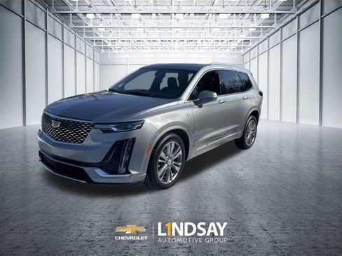 Certified 2024 Cadillac XT6 Premium Luxury w/ LPO, Floor Liner Package image 4