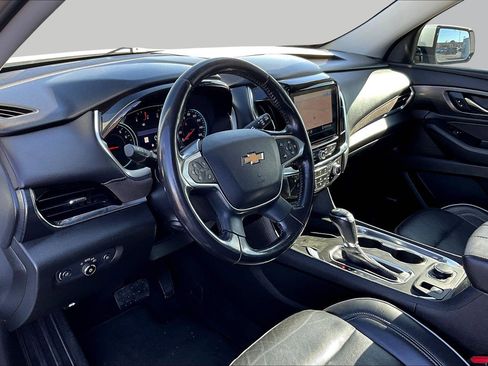 Used 2020 Chevrolet Traverse High Country AWD/4WD image 12