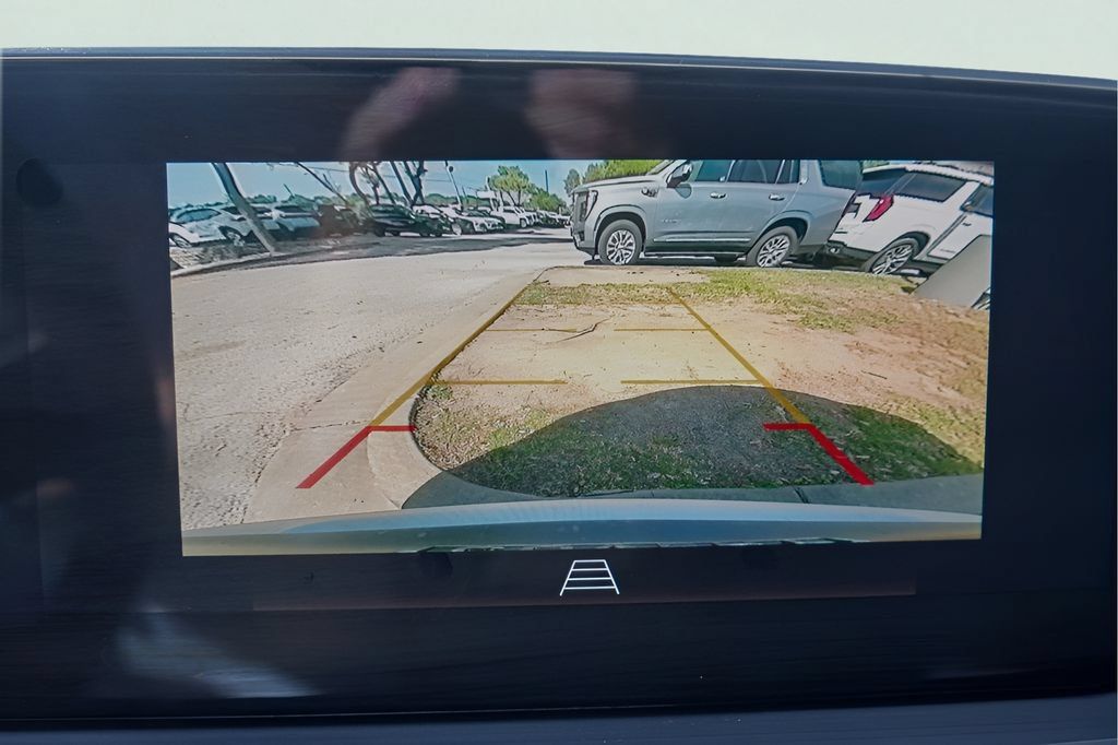 New 2026 Buick Envista Sport Touring w/ Convenience I Package FWD image 12