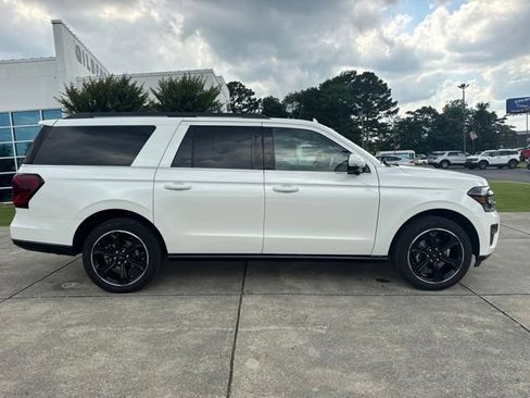 Used 2024 Ford Expedition Max Limited RWD image 8