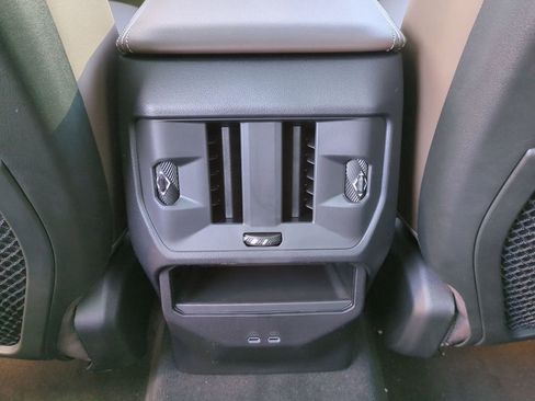 New 2026 BMW X3 xDrive30 w/ Premium Package image 21