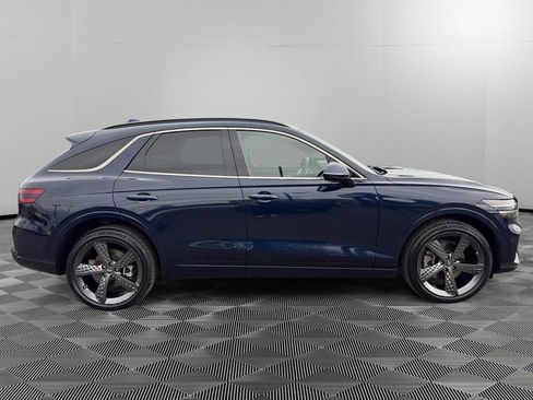 Used 2022 Genesis GV70 2.5T w/ Sport Prestige Package image 8