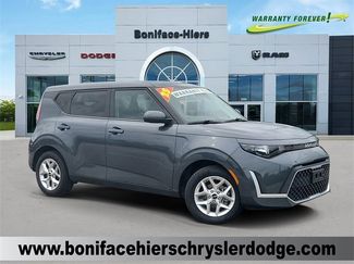 Used 2023 Kia Soul LX w/ Option Group 015 image 1