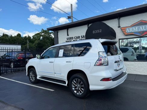 Used 2015 Lexus GX 460 Luxury AWD/4WD image 2
