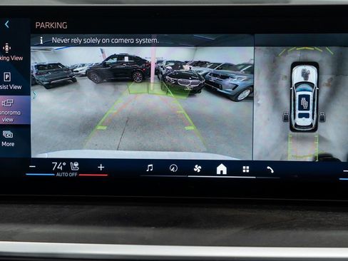 Used 2025 BMW X7 xDrive40i image 27