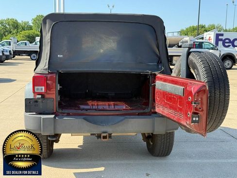 Used 2010 Jeep Wrangler Unlimited Sport AWD/4WD image 13