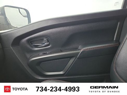 Used 2020 Nissan Titan PRO-4X w/ Pro-4x Convenience Package image 32