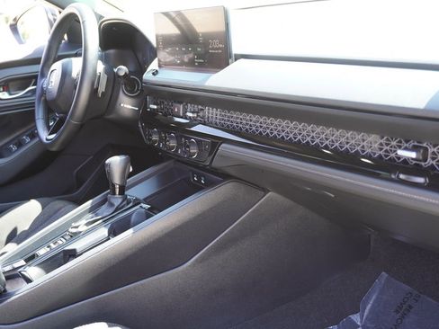 Used 2024 Honda Accord Sport image 13