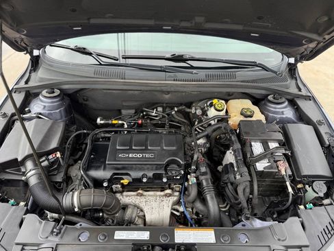 Used 2014 Chevrolet Cruze LT FWD image 13