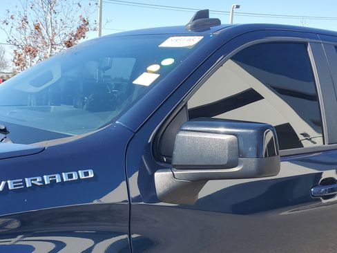 Used 2019 Chevrolet Silverado 1500 RST w/ All-Star Edition image 10