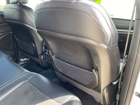 Used 2024 Jeep Grand Cherokee Altitude image 33