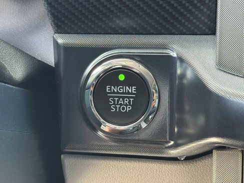 Used 2023 Ford F150 Limited AWD/4WD image 28