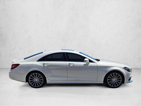 Used 2016 Mercedes-Benz CLS 400 image 4