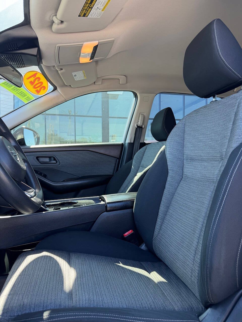 Used 2021 Nissan Rogue S FWD image 6